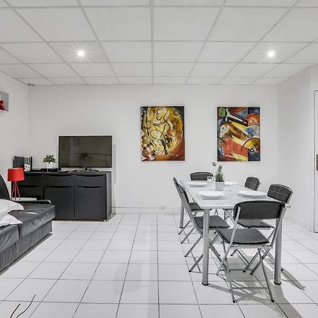 Triplex In Boulevard De Magenta By Guestready Apartment Paris Luaran gambar