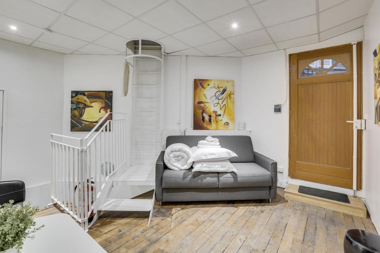 Triplex In Boulevard De Magenta By Guestready Apartment Paris Luaran gambar